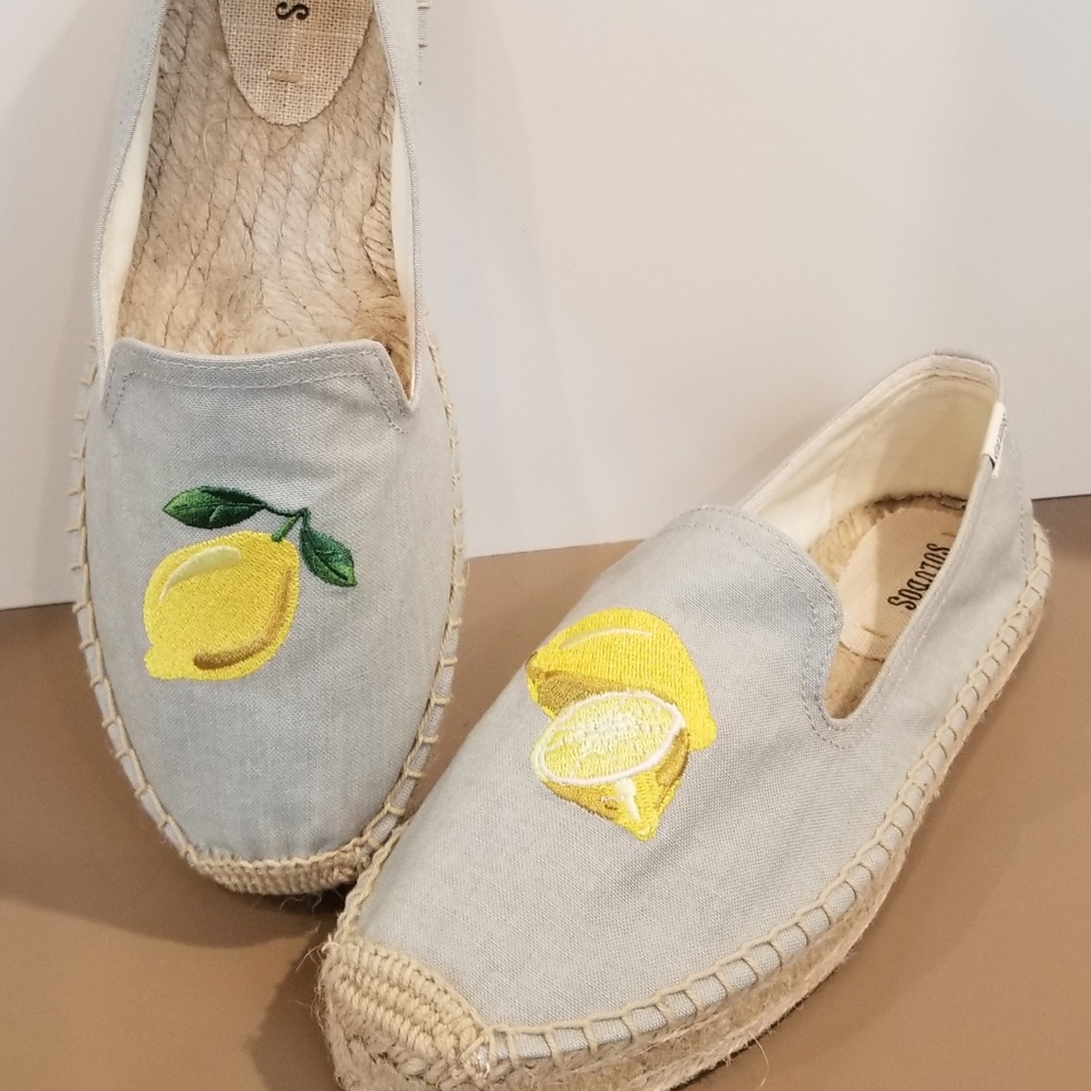 Cute Soludos embroidered espadrille